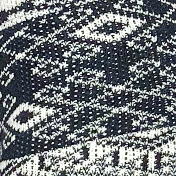 Cotton Blend Bohemian Knit Booty Shorts - Picture 10 of 10